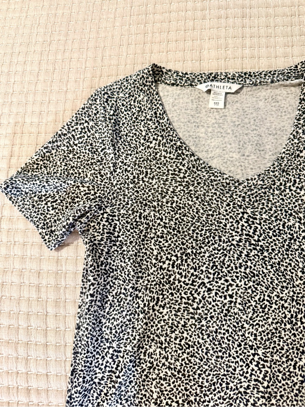 Athleta Black and White Leopard-Print Short Sleeve V-Neck Tee
